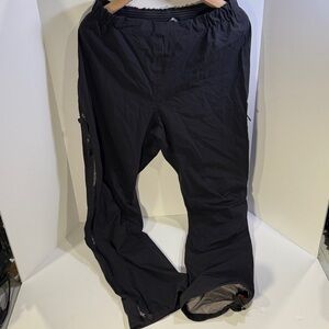 Men's Black Cargo Pants with Zippered Pockets